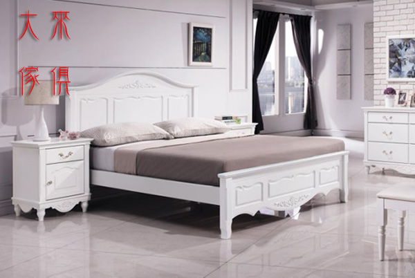 244-158-02卡羅床台